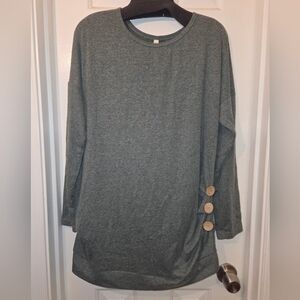 Women's Grayish/Green Long Sleeve Tunic with Button Accents.  Size XL.